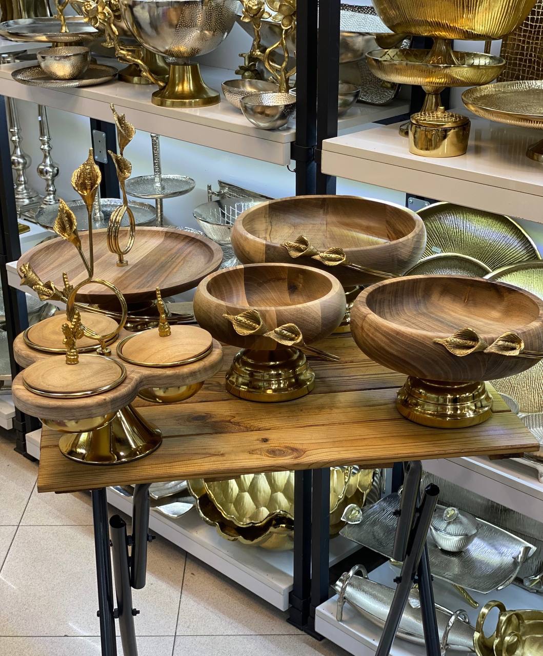 سرویس پذیرایی چوبی گل لیلیوم